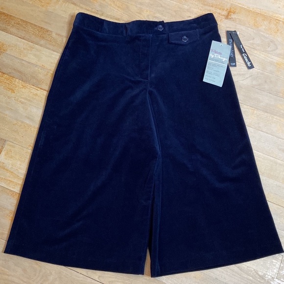 ⭐️ HP PANTOLOGY Navy Corduroy Gauchos - Picture 2 of 10